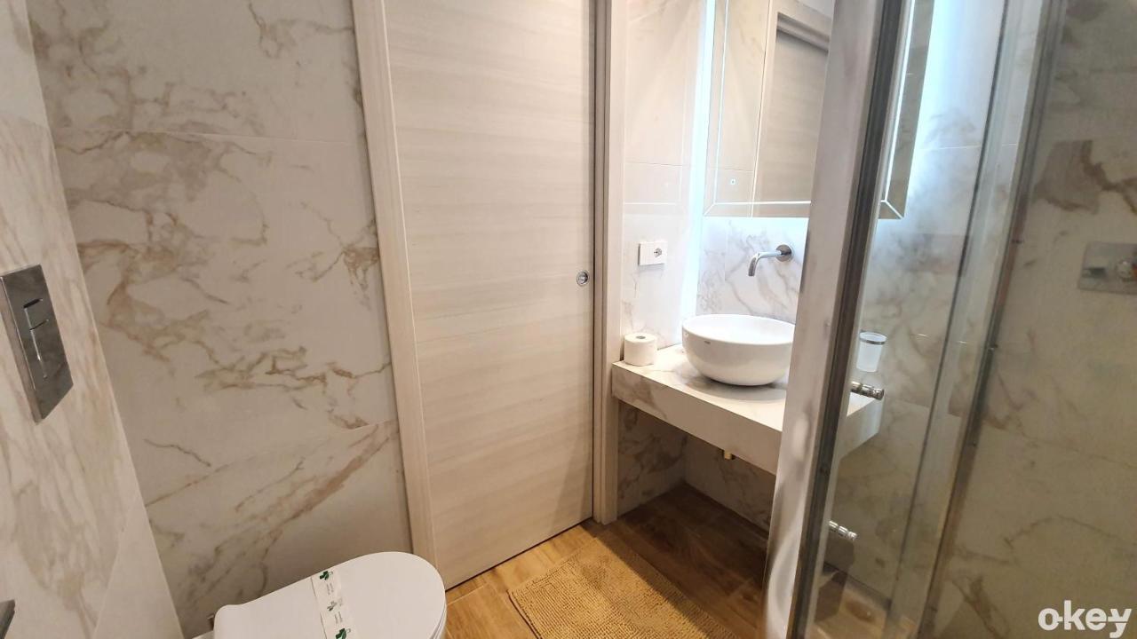 Seba Maison - Bari Centro Luaran gambar